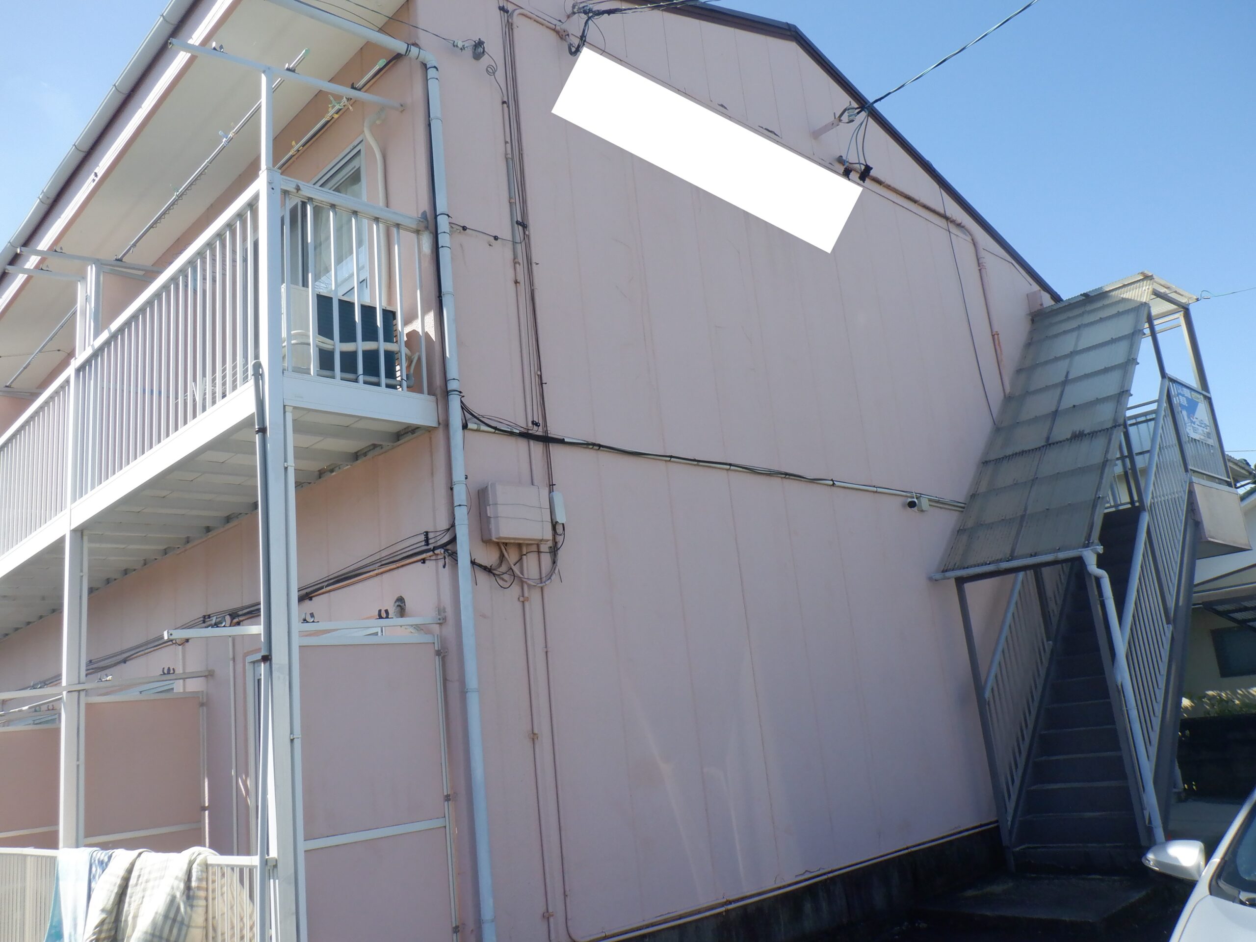 外壁塗装　稲沢市　アパート｜稲沢市の屋根塗装・外壁塗装フォーグッドBefore画像